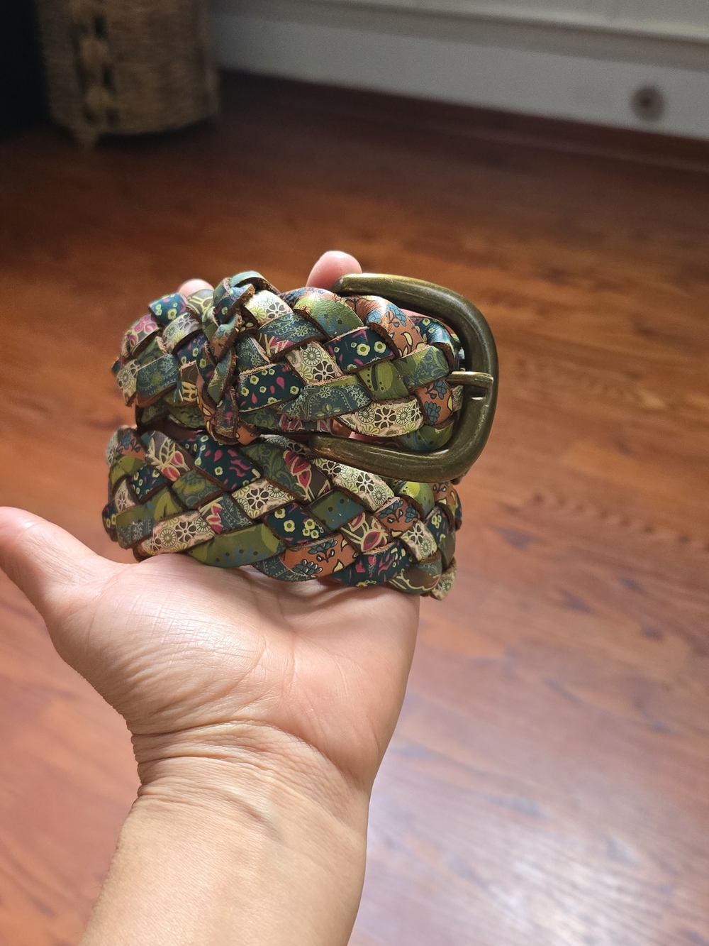 Fossil Braided Leather Belt Women M Multi Color Floral Paisley Tapestry Woven